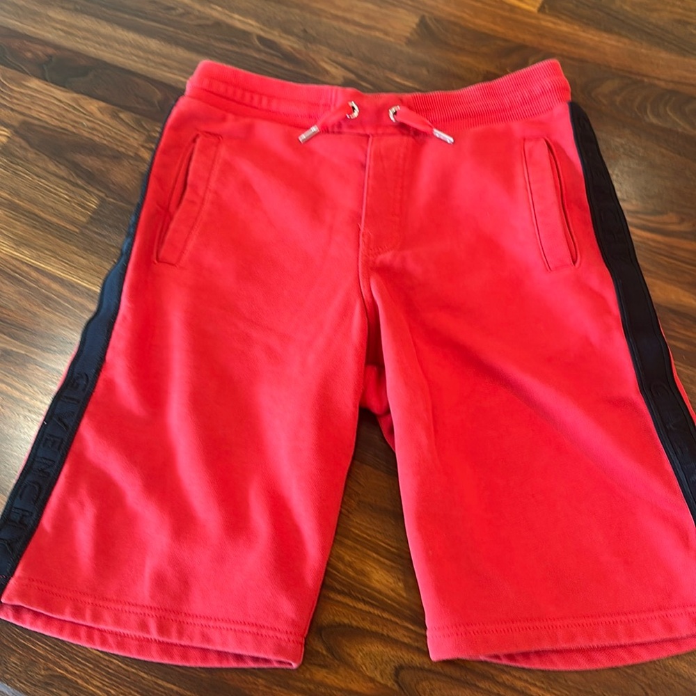 Boy’s Givenchy sweatshorts sz 12